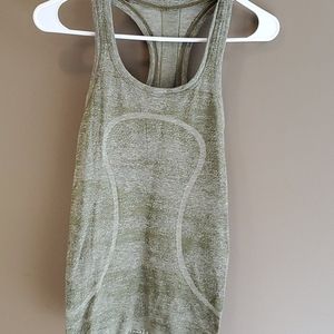 Lululemon swiftly tank